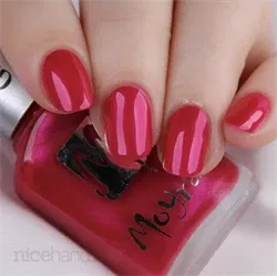 921 Julie, Moyra Gel look Neglelak